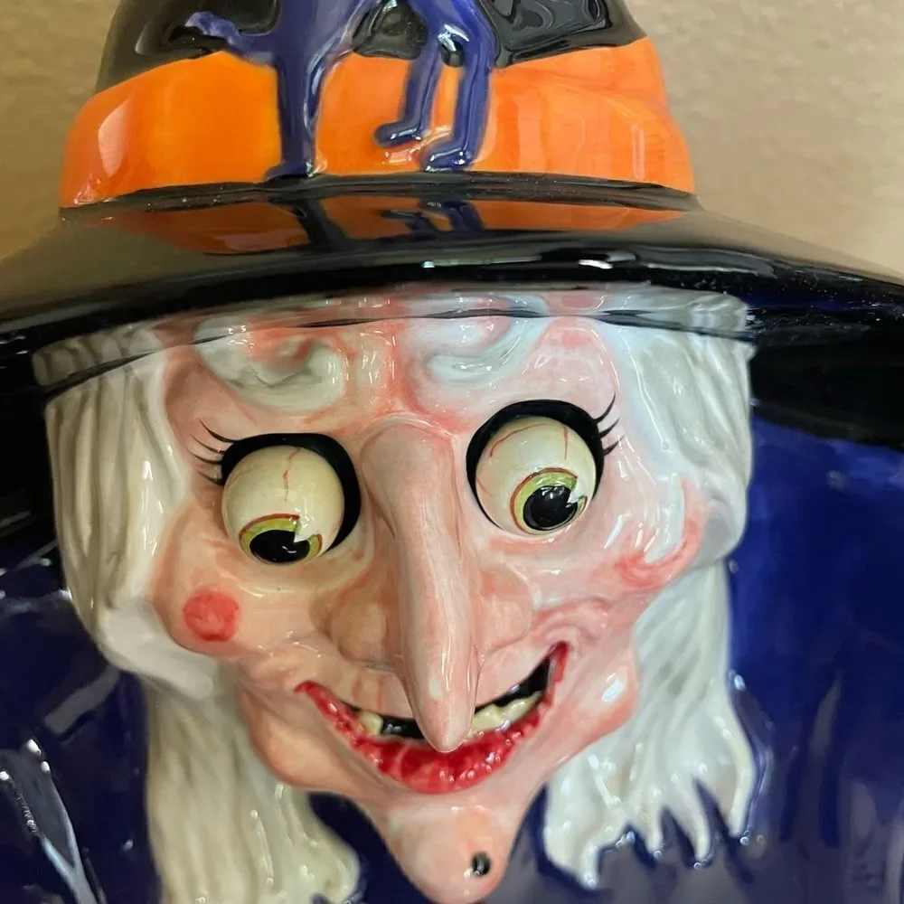 Department 56 RARE and HTF Witch Ceramic Googling Eyes Big Halloween Bowl